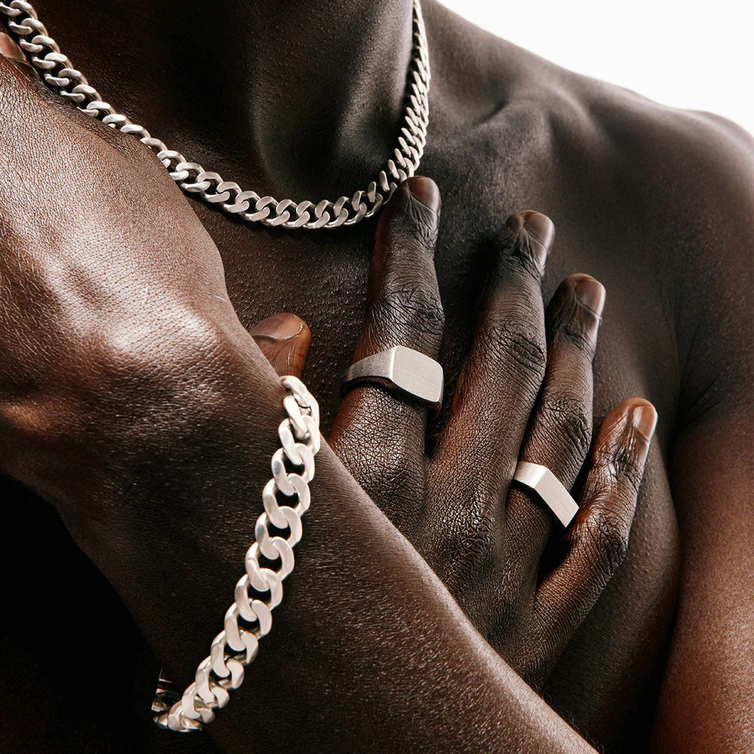 Silver Brushed Rectangle Ring - Image 4