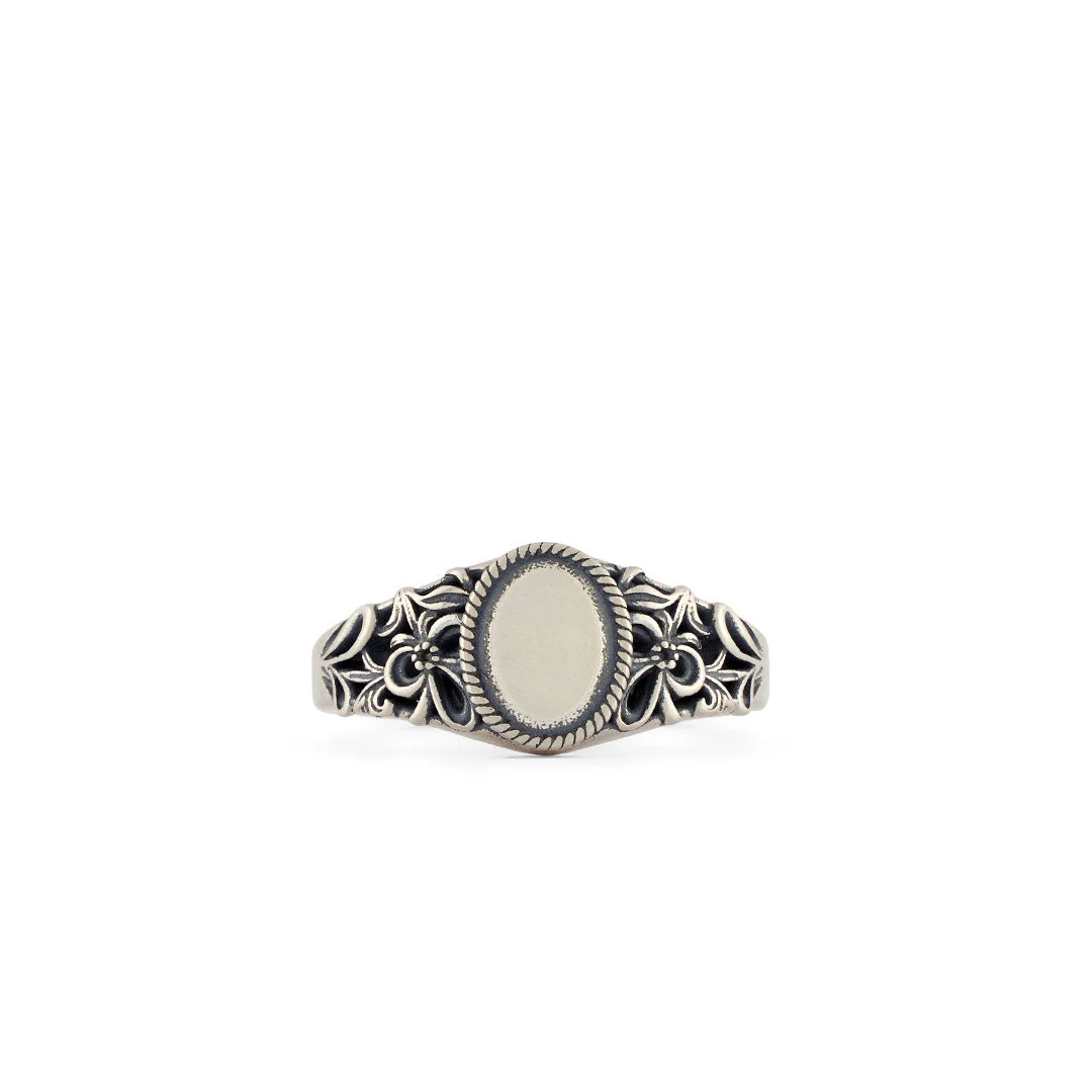 Silver Lace Ring - Image 3